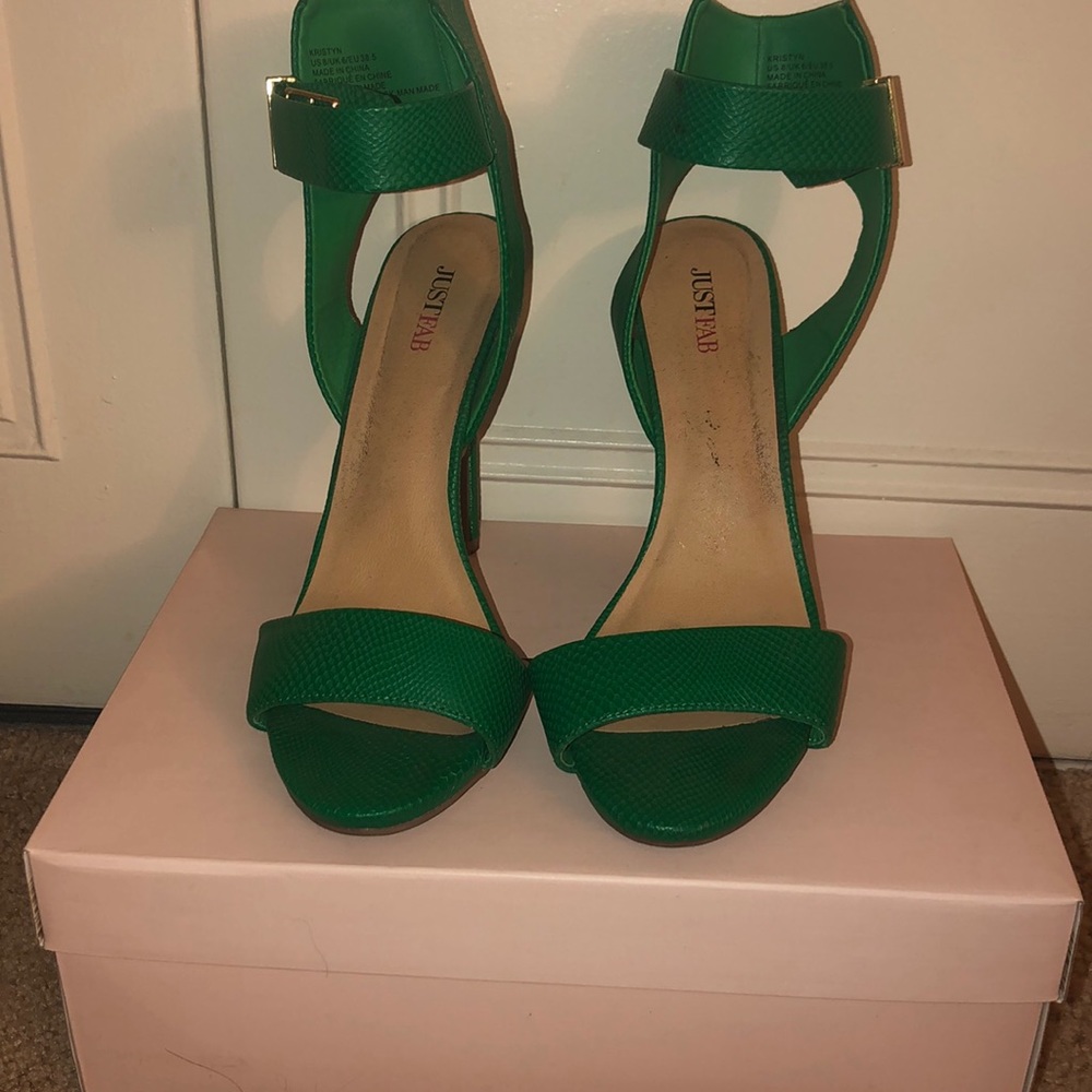 Green Snake Skin Pump💚🤑 Worn Once!